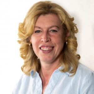 Katja Wolf