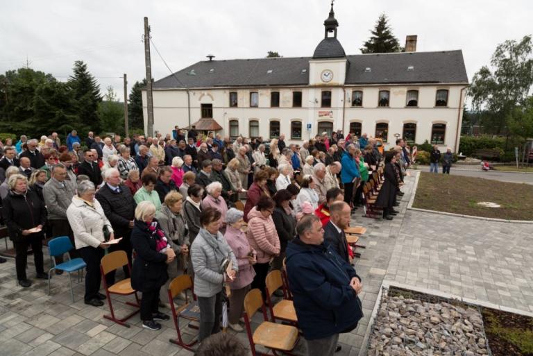 180622_I_Festgottesdienst auf dem Ortsplatz_Foto Spranger