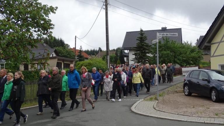 180624_Der Festumzug zur Glockenweihe (13)