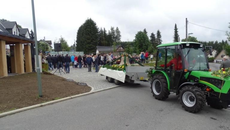 180624_Die Glocke fährt ein (1)