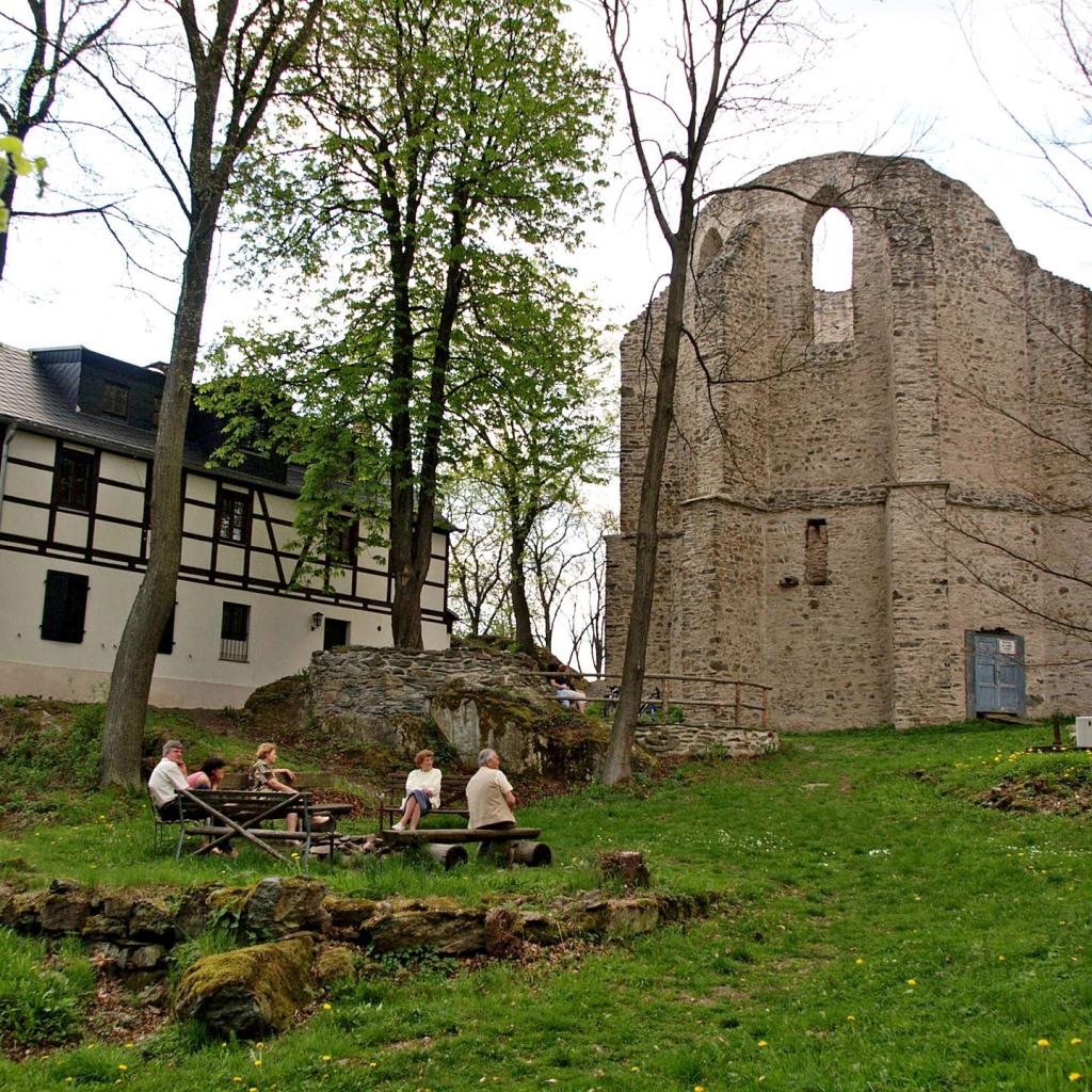 Kirchenruine Burgstein